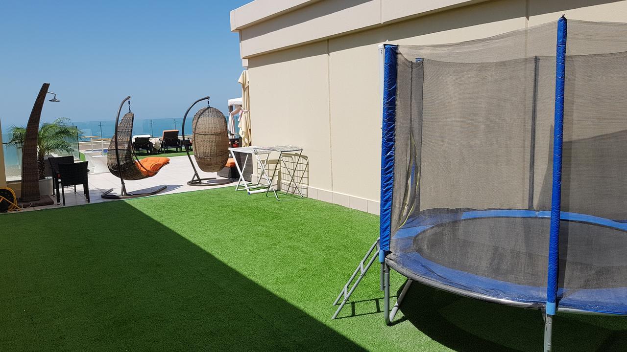 Dubai Jbr Amaz Penthouse Front Sea 5 Plus 1 Bdr Private Climatized Pool מראה חיצוני תמונה